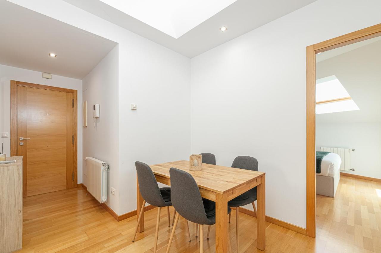 Atico Alameda Apartment วิโก ภายนอก รูปภาพ